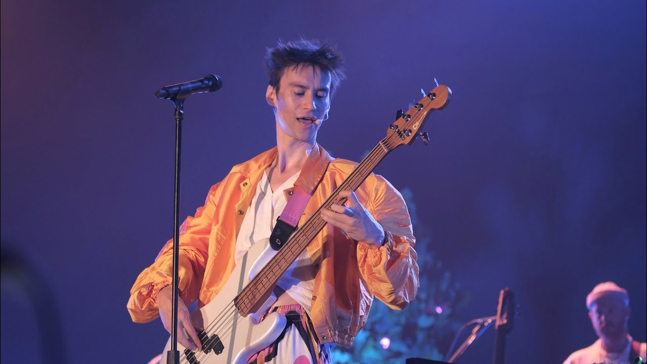Jacob Collier tampil di Java Jazz 2025